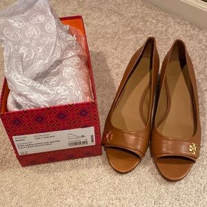 Tory Burch Kira 45MM open toe wedge